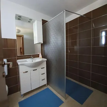 Prázdninový dům Aura *