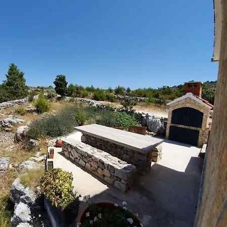 Aura Holiday home *