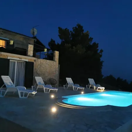 Holiday home Aura *